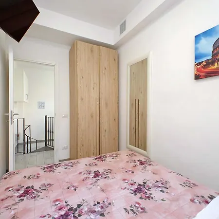 아파트 Mantellini Terrace Duplex 로마